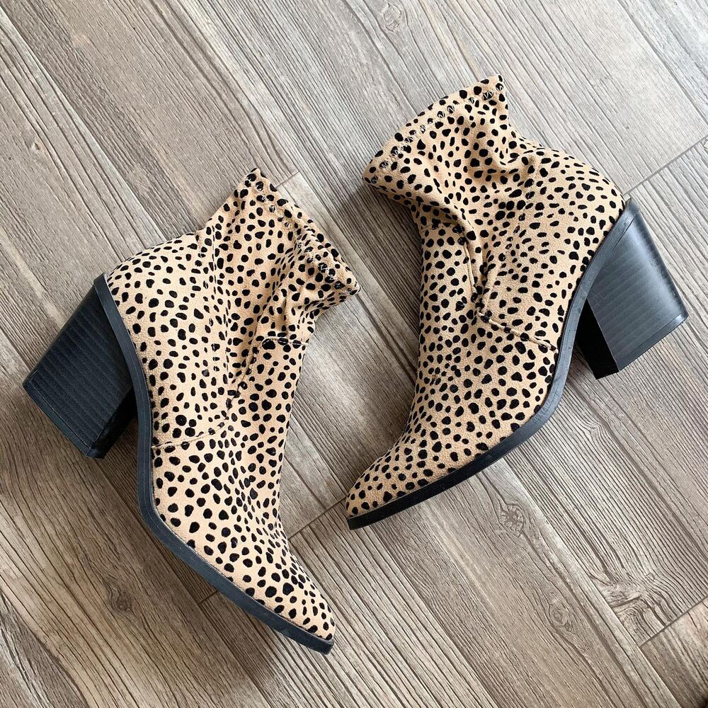 JustFab Leda Leopard Spotted Block Heel Pointed Toe Western Boots Size 8.5 US